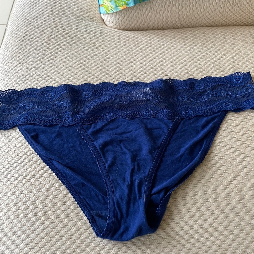 Btemptd ladies panties